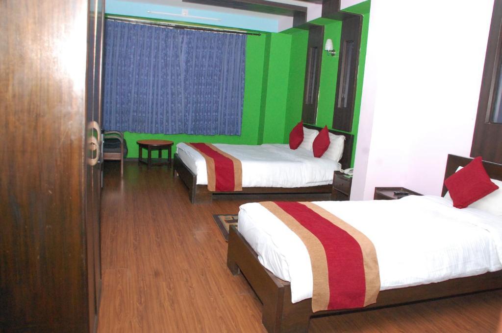كاتماندو Hotel Family Home الغرفة الصورة