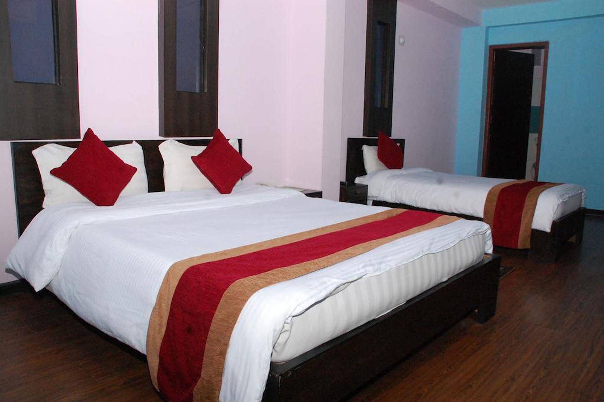 كاتماندو Hotel Family Home المظهر الخارجي الصورة